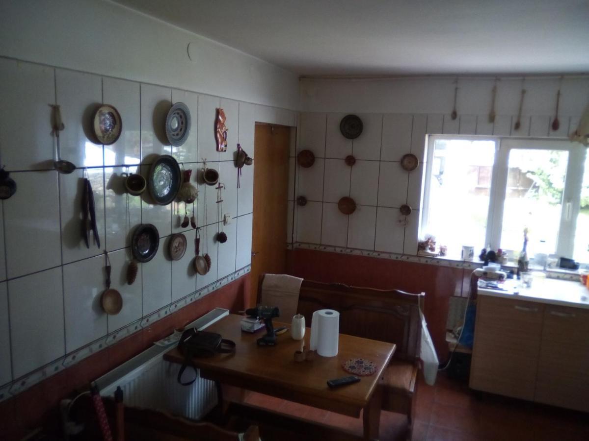 Отель Bezdead House Hub Экстерьер фото