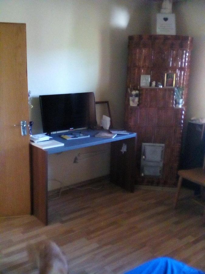 Отель Bezdead House Hub Экстерьер фото